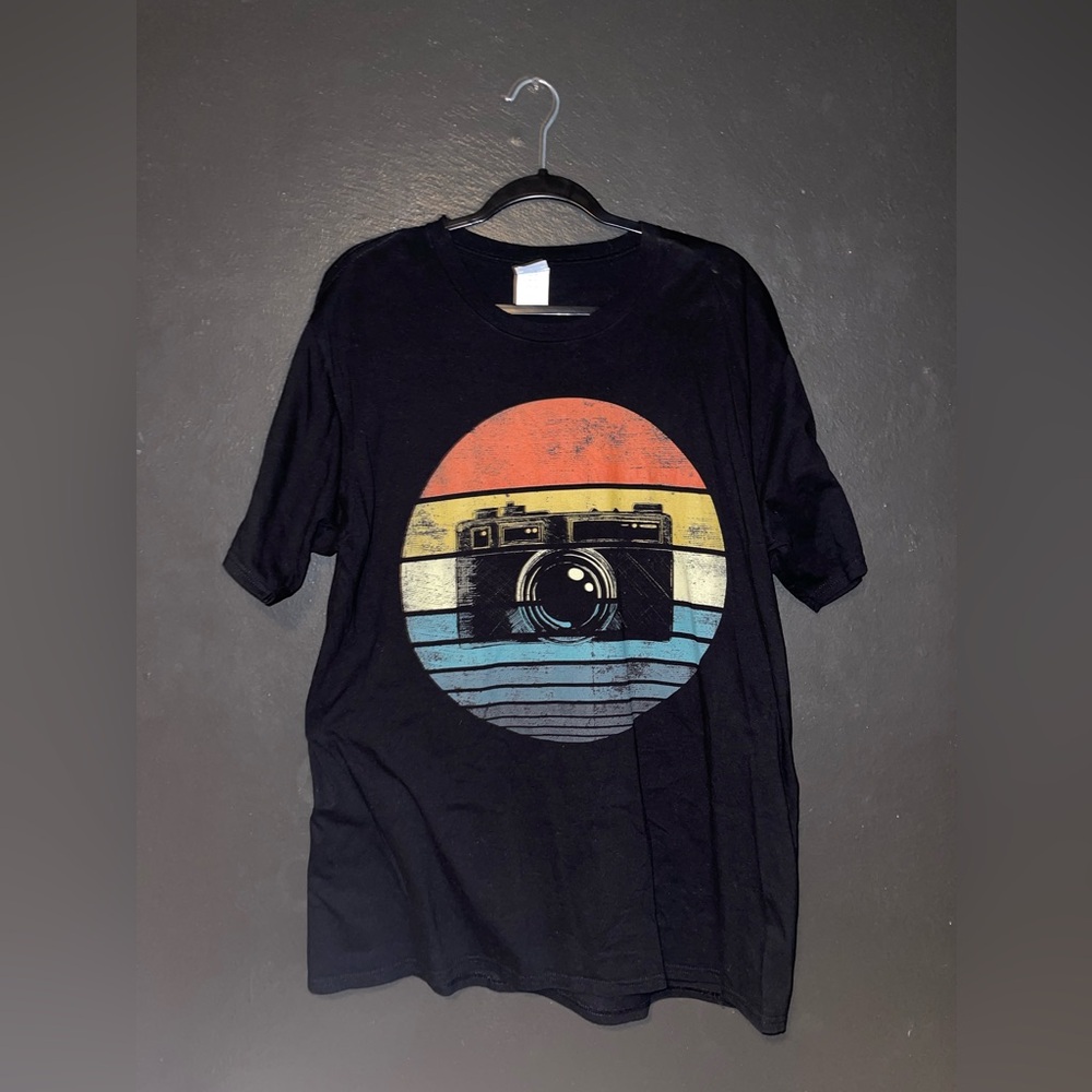 RETRO Film Camera Graphic Tee!